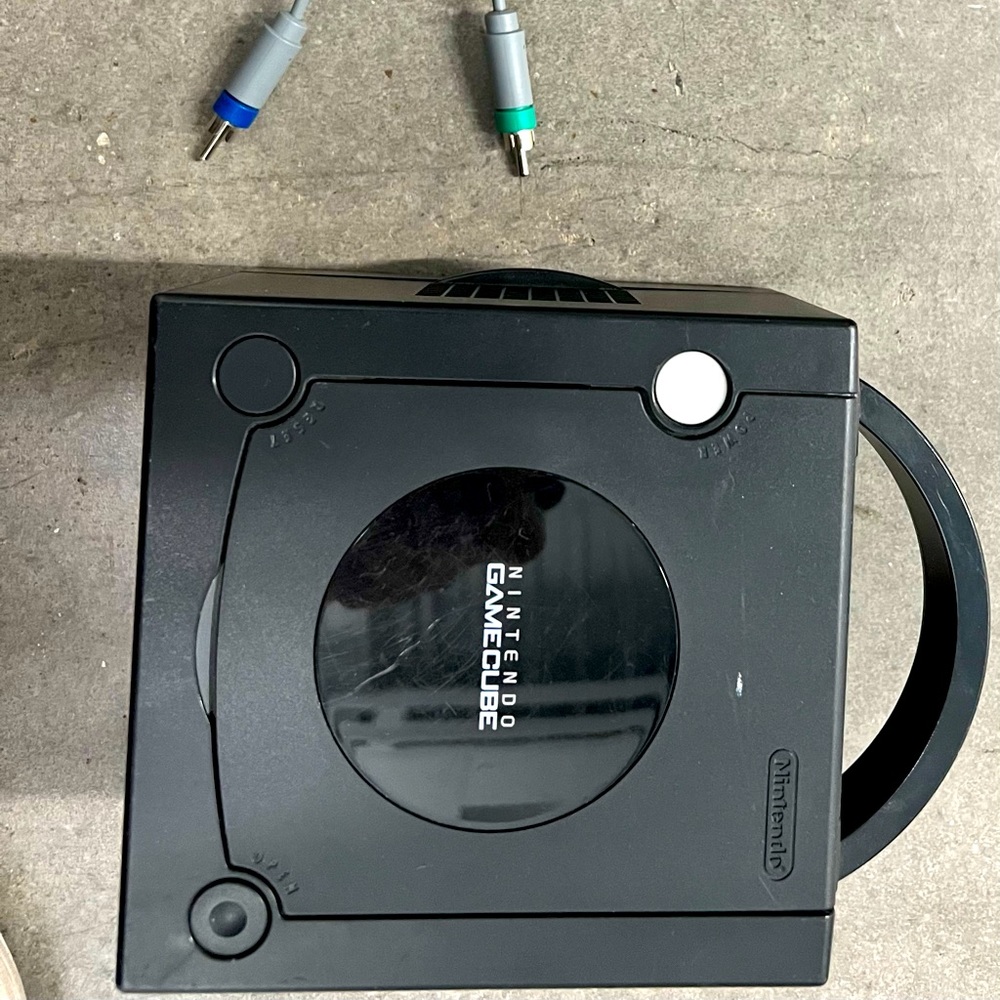 Collectible NINTENDO GAMECUBE